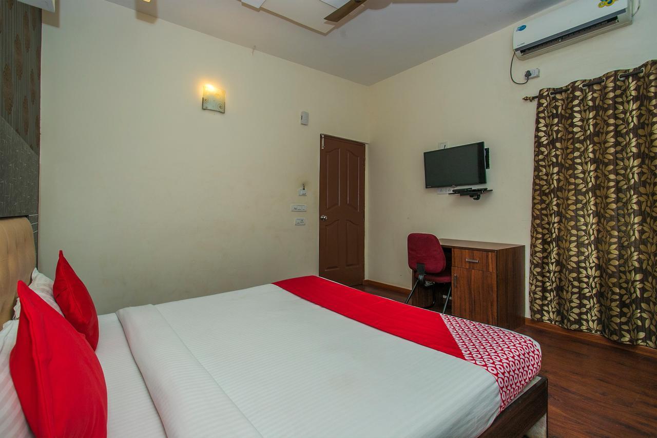 Hotel Venkat Presidency Μπανγκαλόρ Εξωτερικό φωτογραφία
